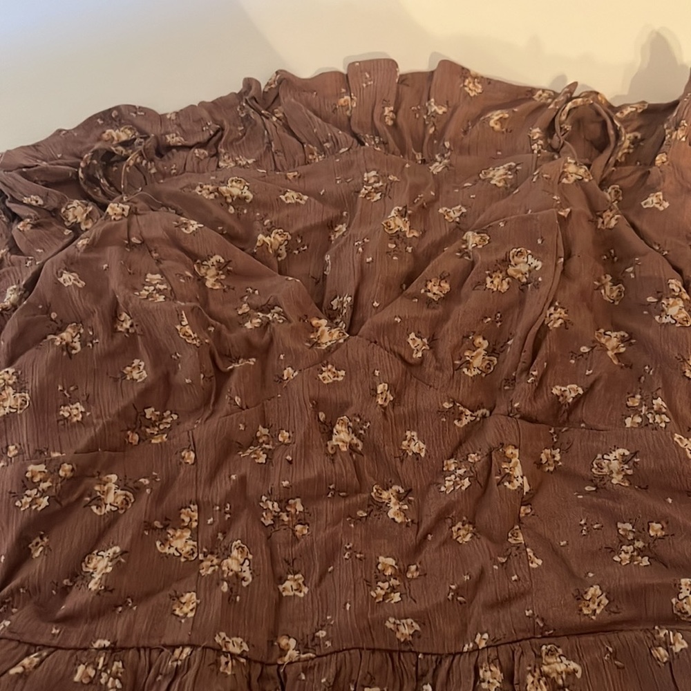 Dress - Picture 2 of 2